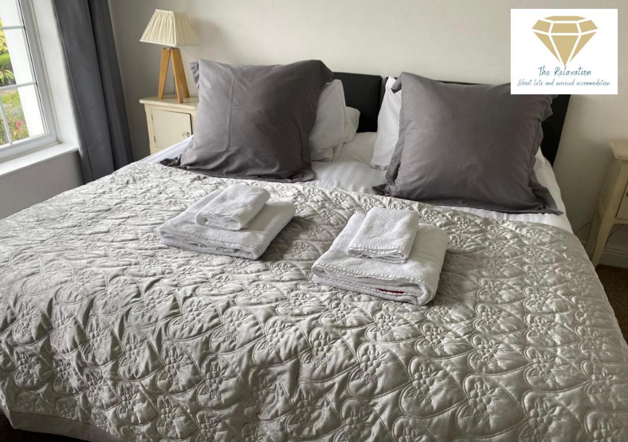 2 Bed Apartment-5 Guests - Business-Relocation-Parking - The Brighton Short Stay & Serviced Apartments Eksteriør bilde