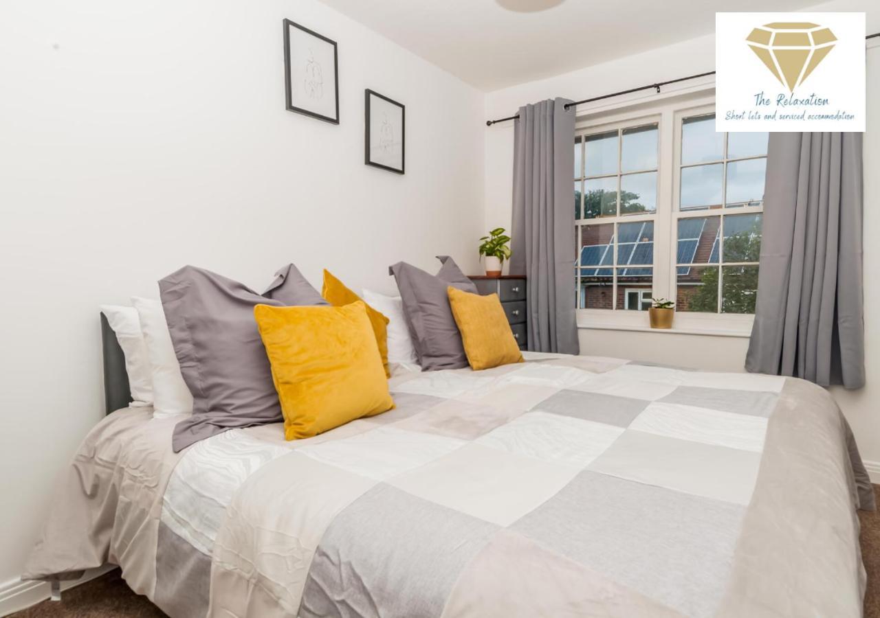 2 Bed Apartment-5 Guests - Business-Relocation-Parking - The Brighton Short Stay & Serviced Apartments Eksteriør bilde