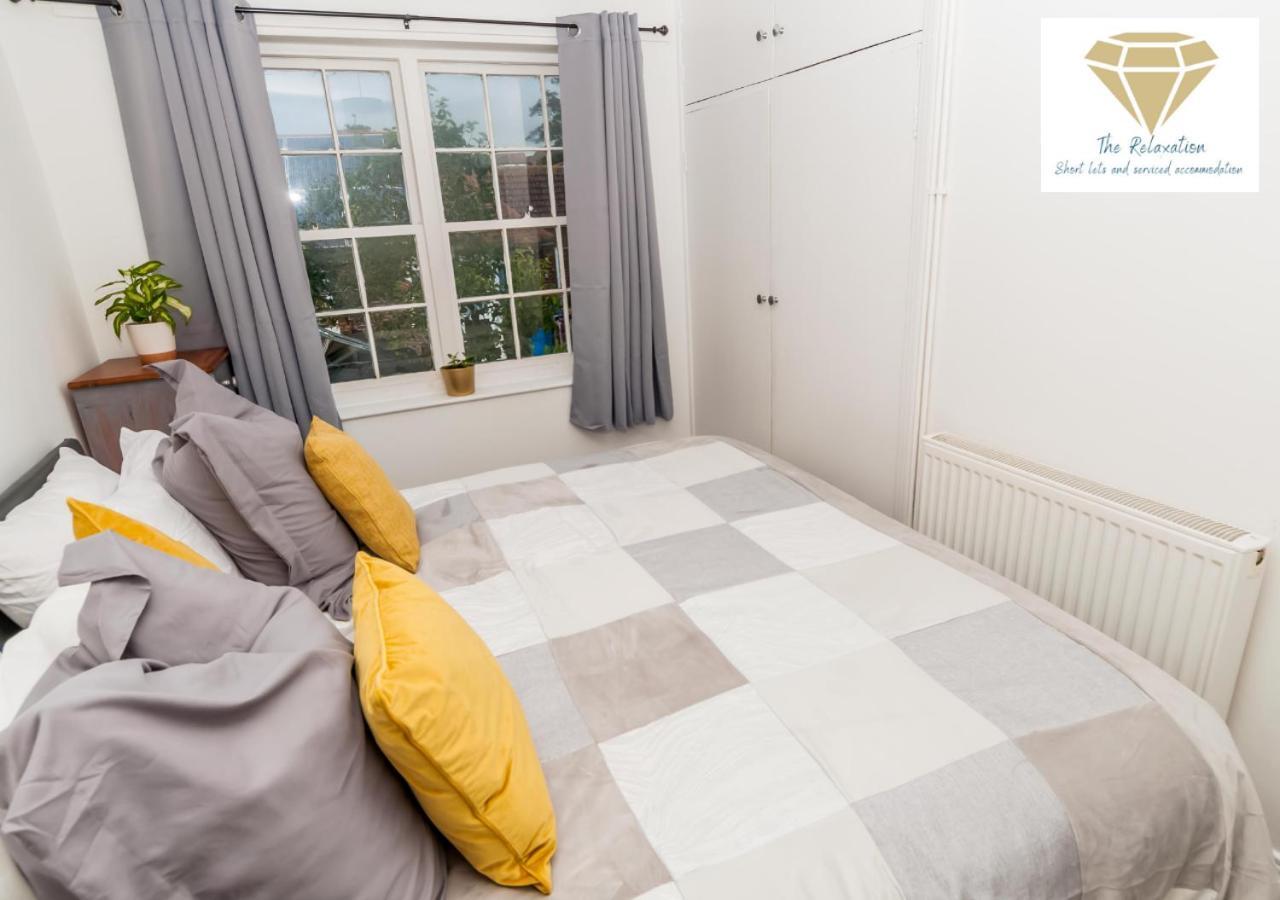 2 Bed Apartment-5 Guests - Business-Relocation-Parking - The Brighton Short Stay & Serviced Apartments Eksteriør bilde