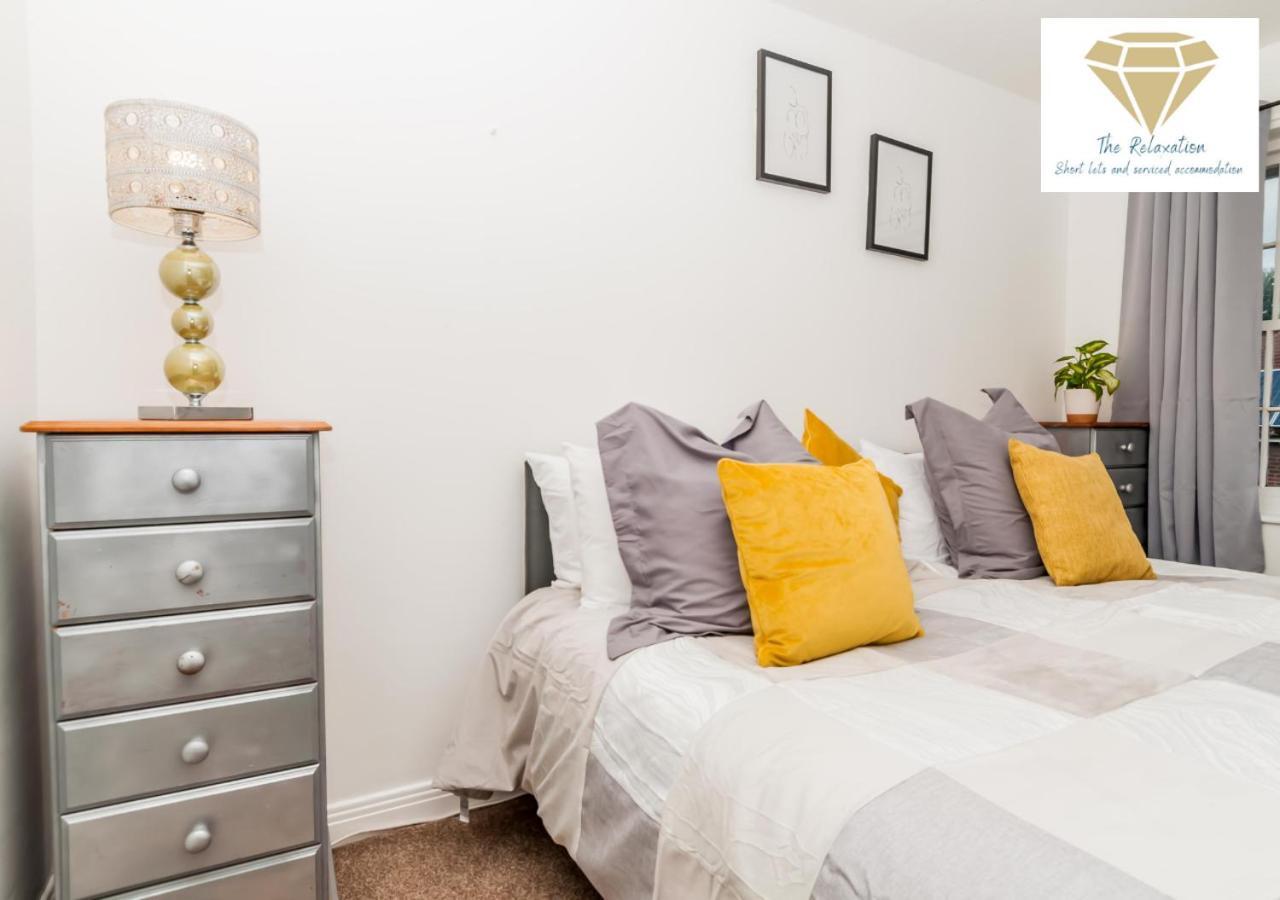 2 Bed Apartment-5 Guests - Business-Relocation-Parking - The Brighton Short Stay & Serviced Apartments Eksteriør bilde